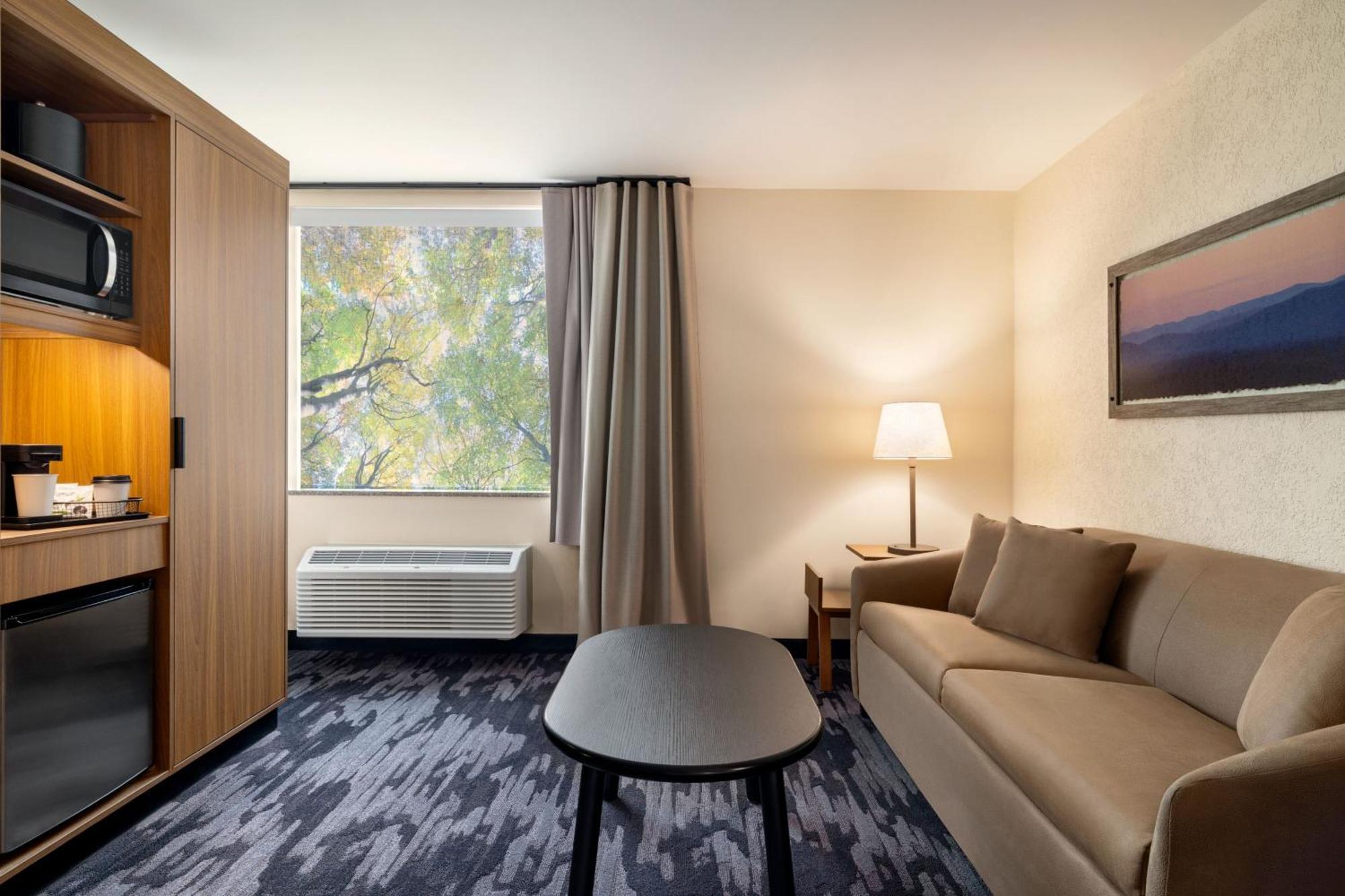 Fairfield By Marriott Inn & Suites Madison South Buitenkant foto
