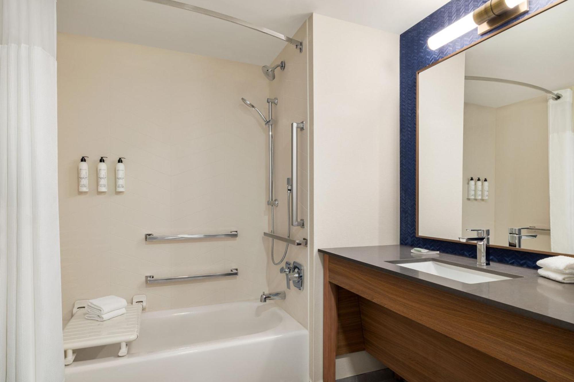 Fairfield By Marriott Inn & Suites Madison South Buitenkant foto