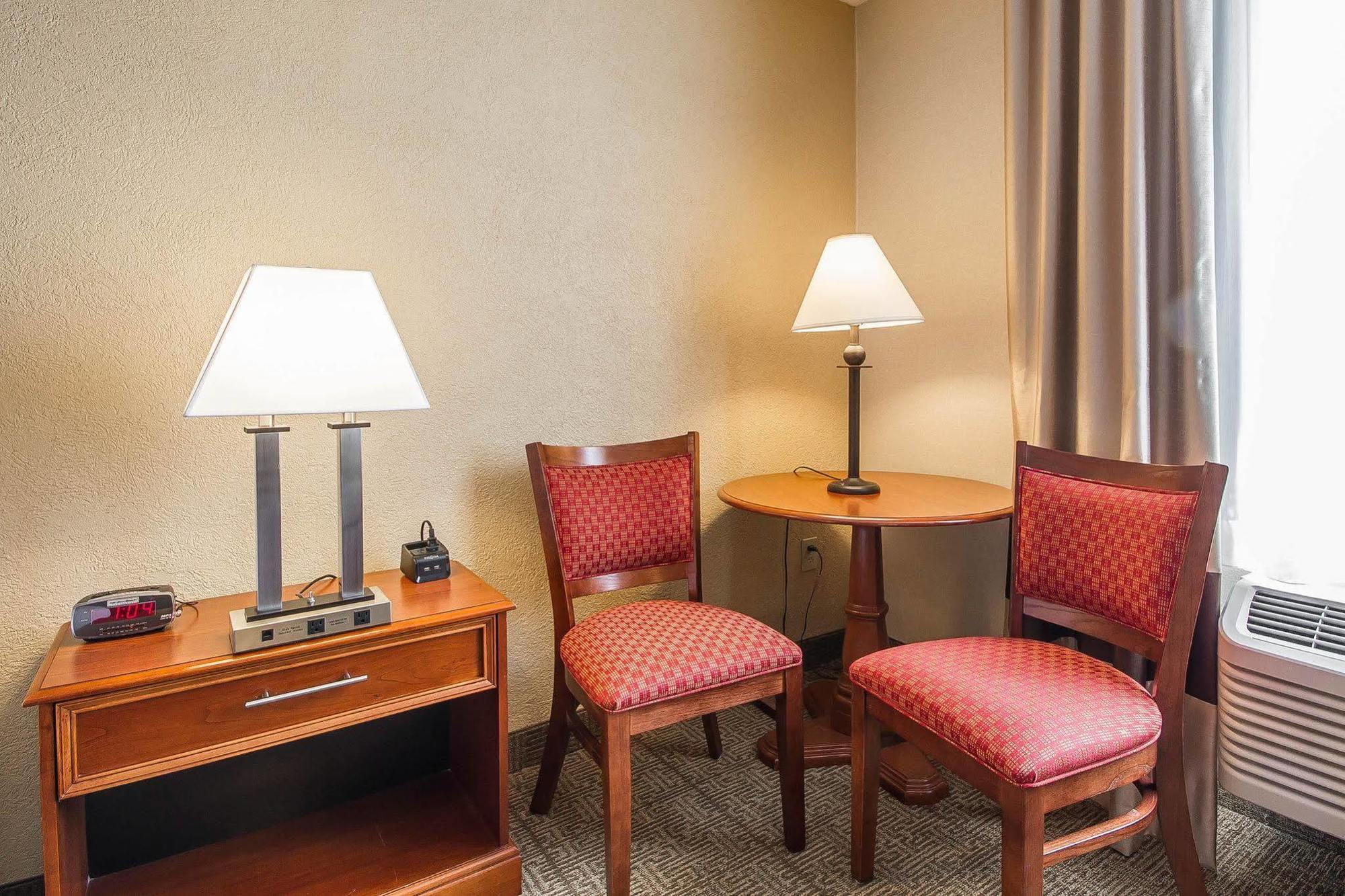 Fairfield By Marriott Inn & Suites Madison South Buitenkant foto